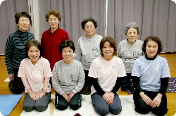 われら仲間・ヨガ健康協会小森野教室